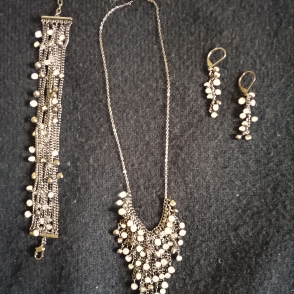 Costume jewelry set